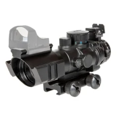 Alternative view of 4 x 32 illuminated scope Rhino